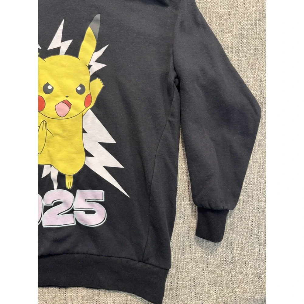 Pokemon Pikachu Black Hoodie 2023 License Gotta Catch Em All! 025 12-13 Years Sz - Picture 8 of 15